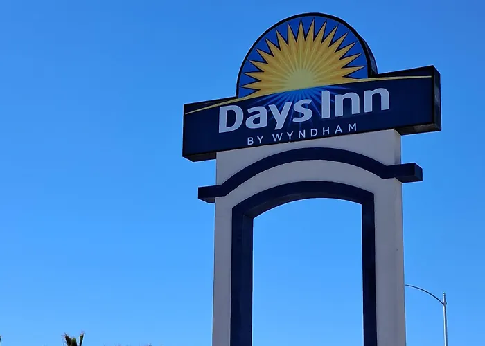 & Hotel